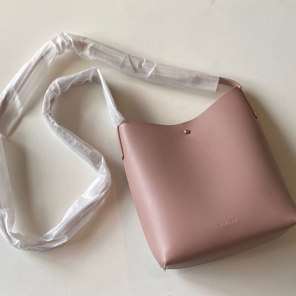 Samara NWT Medium Shoulder Bag Peony Vegan Leather and Vegan Suede Interior